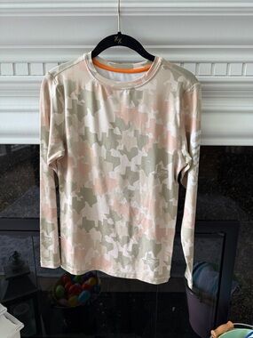 Long-Sleeve Kids Camo Tee in Soft Pink & Khaki